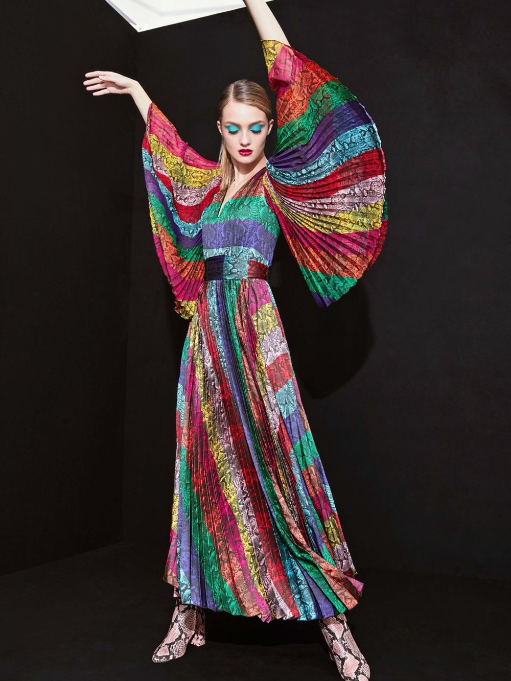 Alice + Olivia Multicolor Pleated V-Neck Maxi Dress